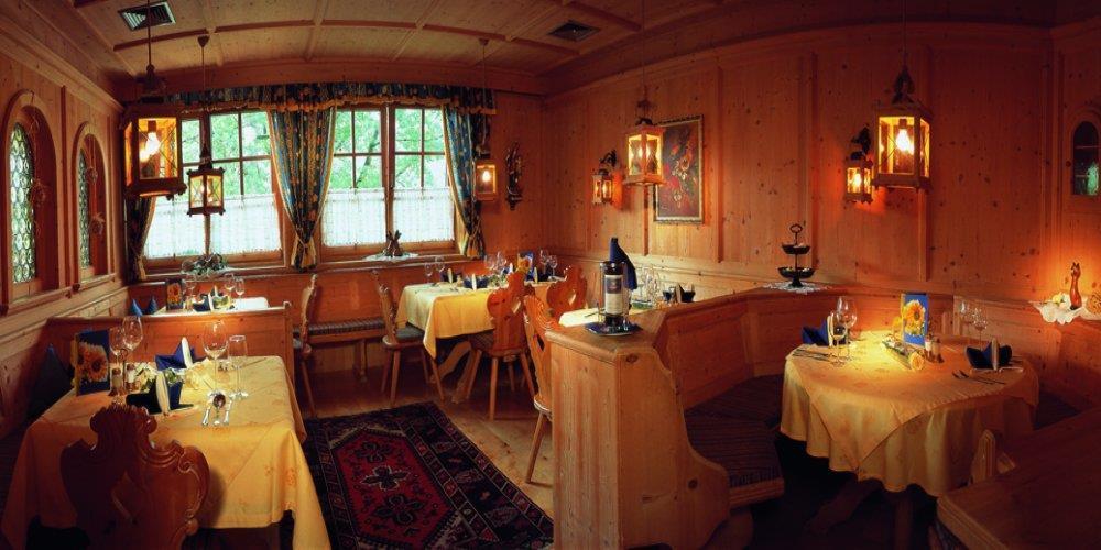 Garni Das Sonnalp Maurach  Restoran foto